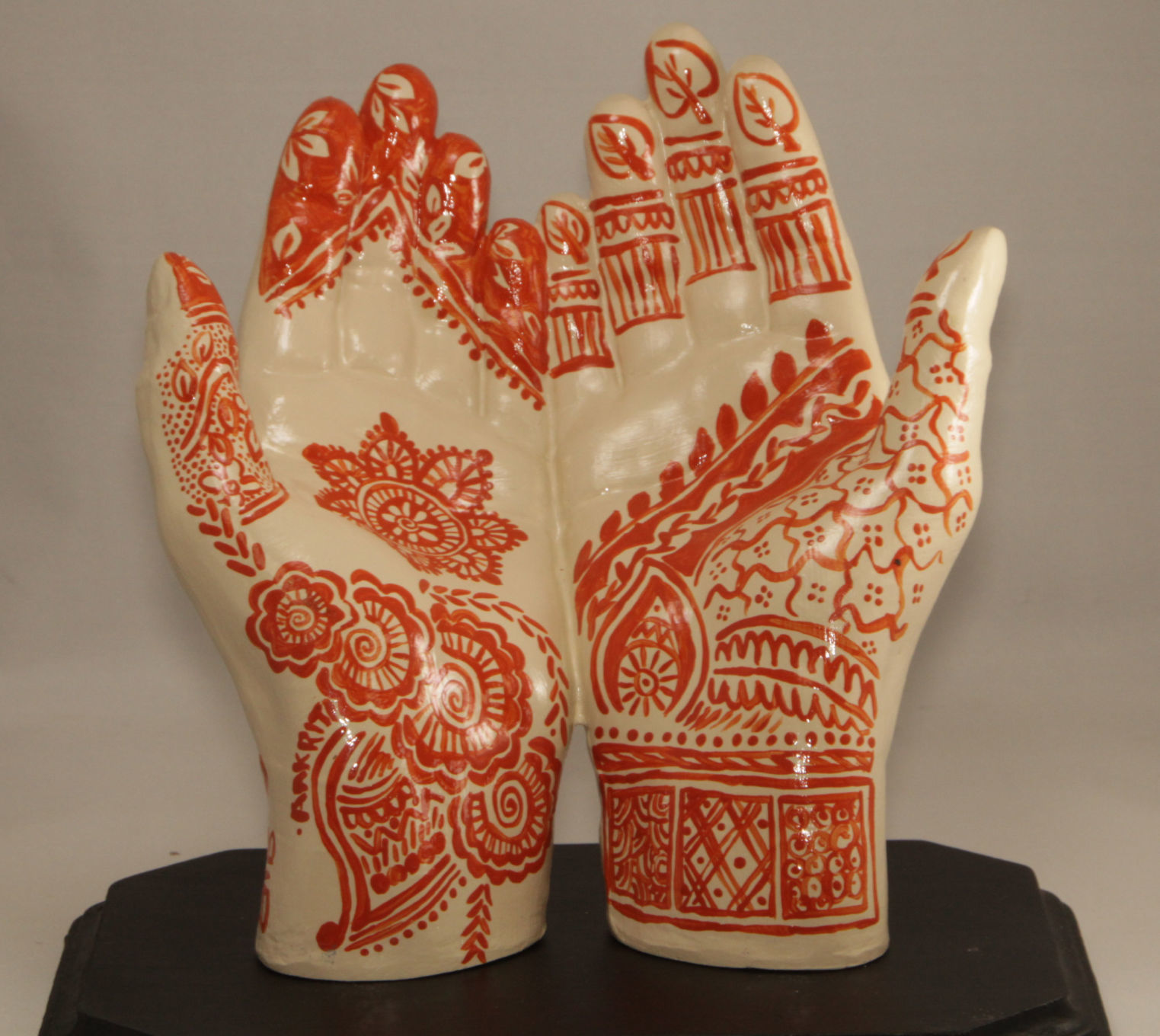 46. Mehendi Hands